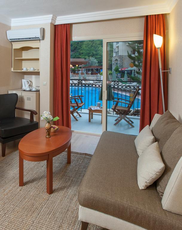 Julian Forest Suites Marmaris Exterior foto